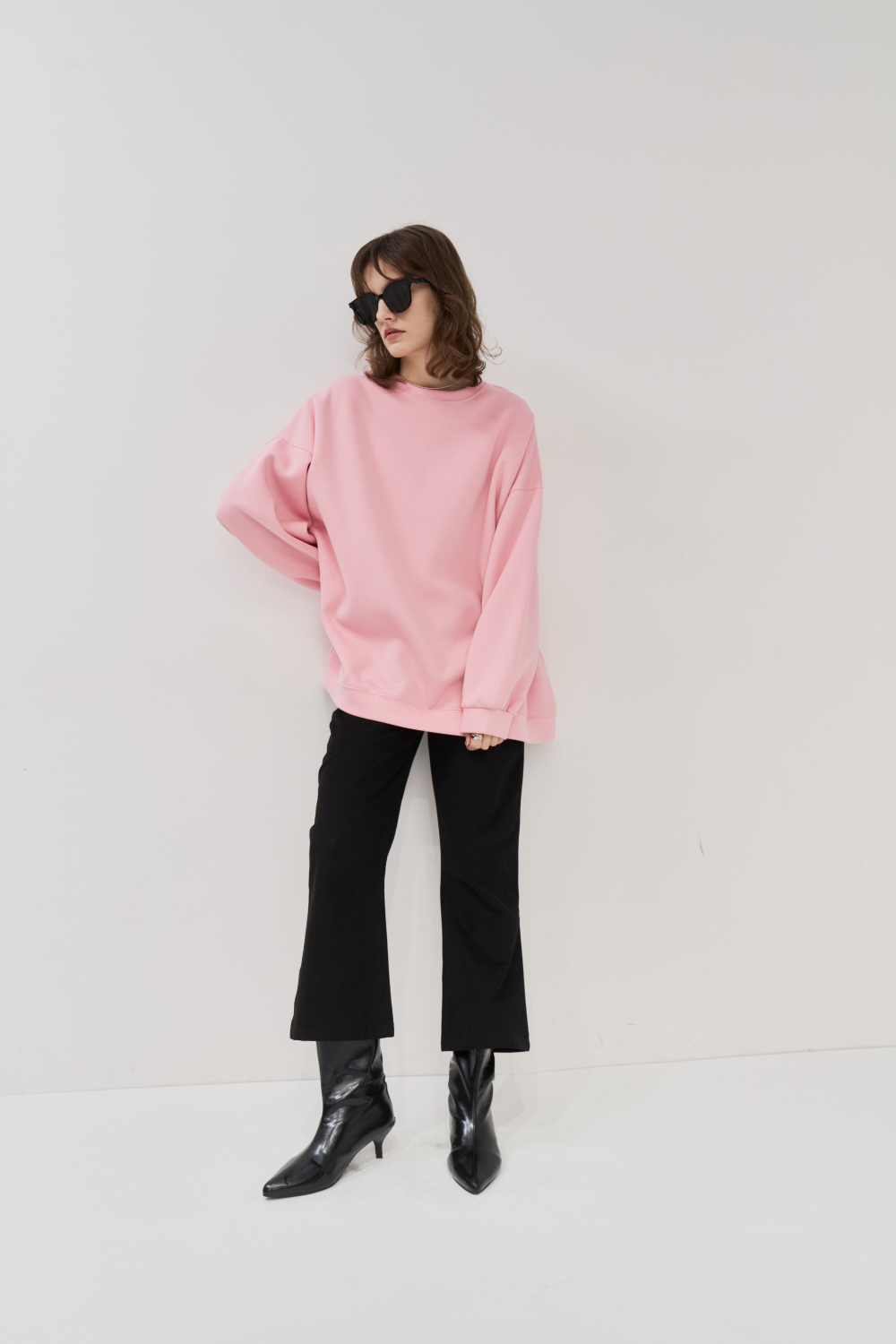 Cropped flared pants