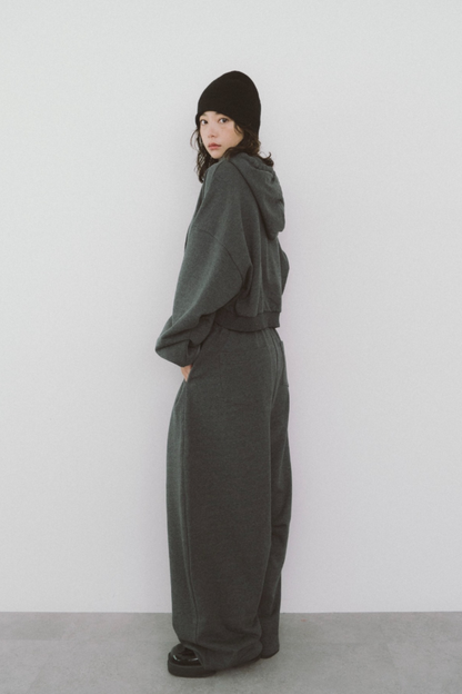 【Collaboration】Wide silhouette sweatpants