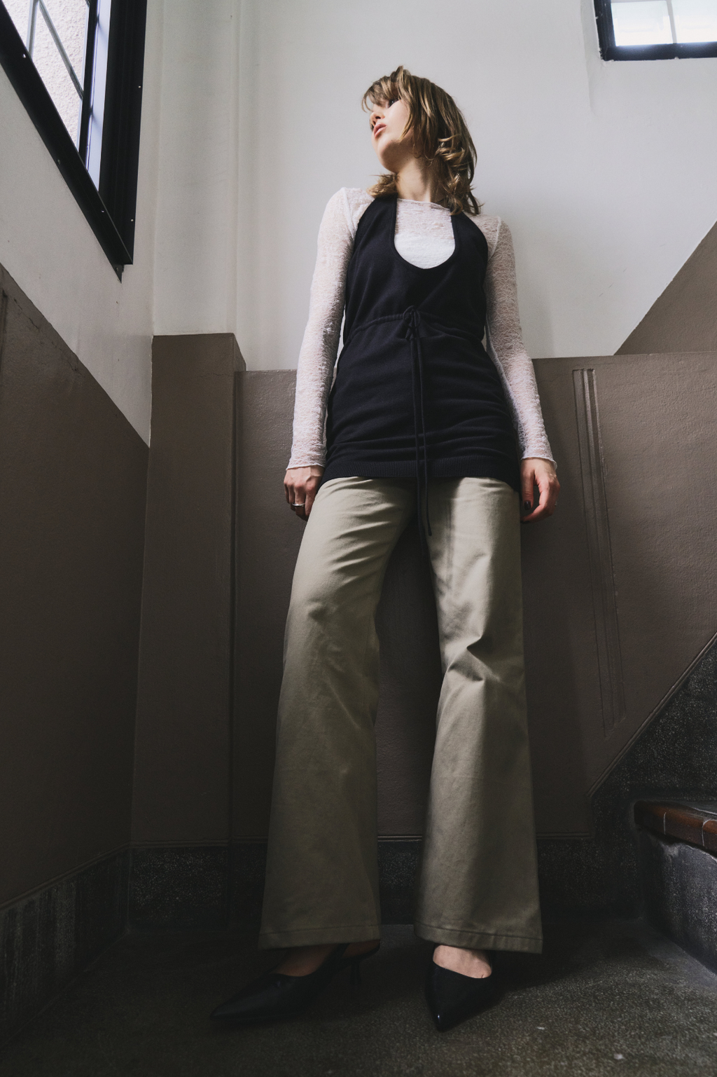 Halter neck knit tops