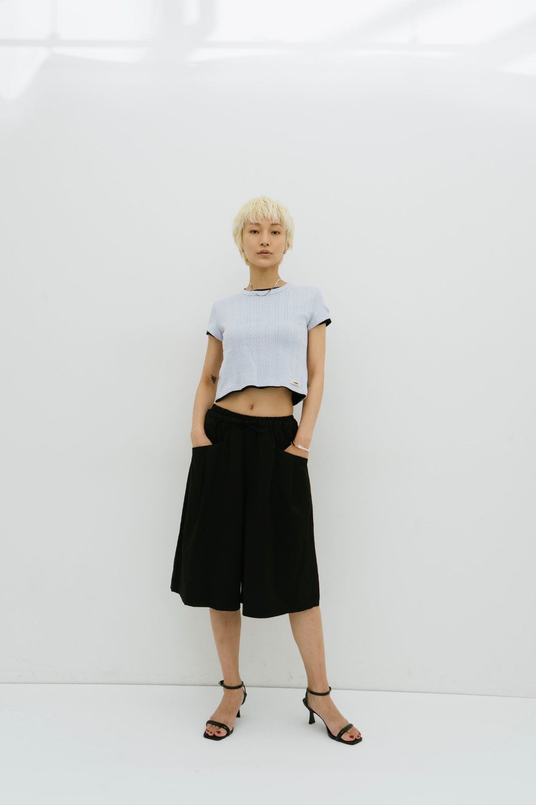 Eyelet compact TEE