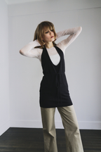 Halter neck knit tops