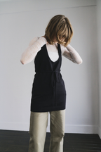 Halter neck knit tops