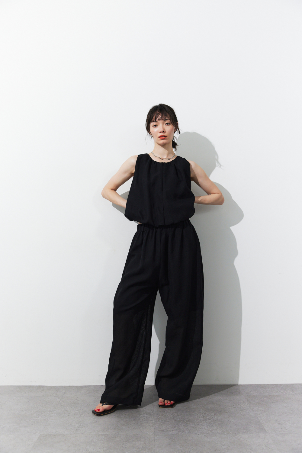 Sheer gathered pants