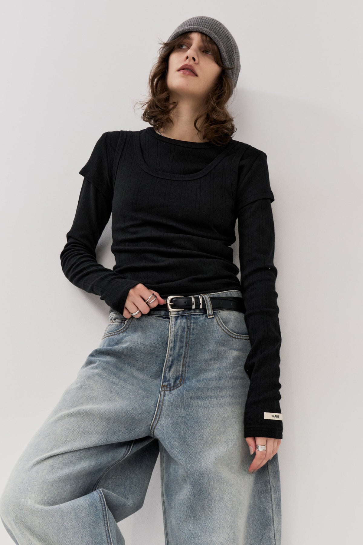Eyelet long sleeve TEE